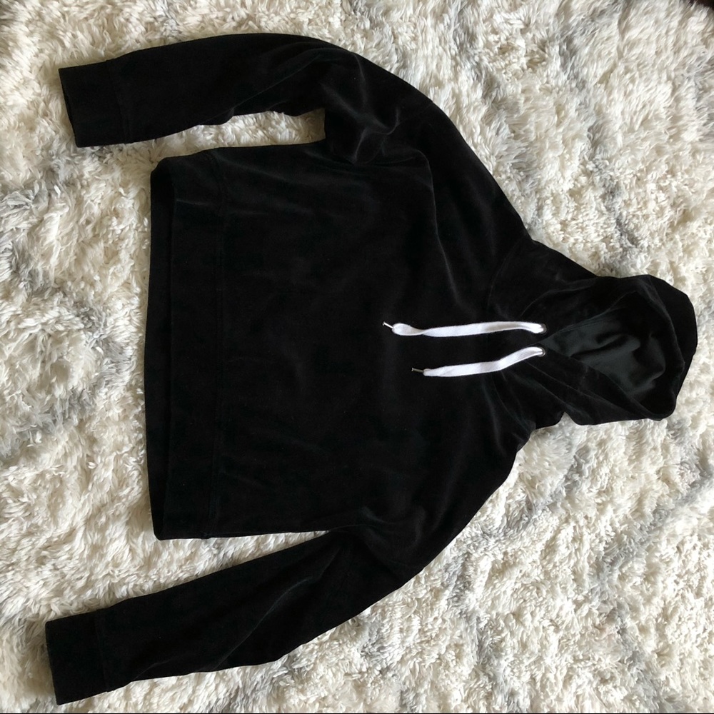Velour Black Cropped Hoodie